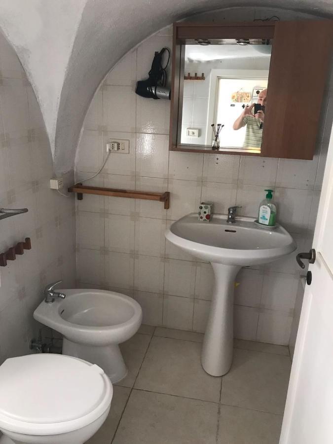 Vico Anglani Guest House Ostuni Ngoại thất bức ảnh
