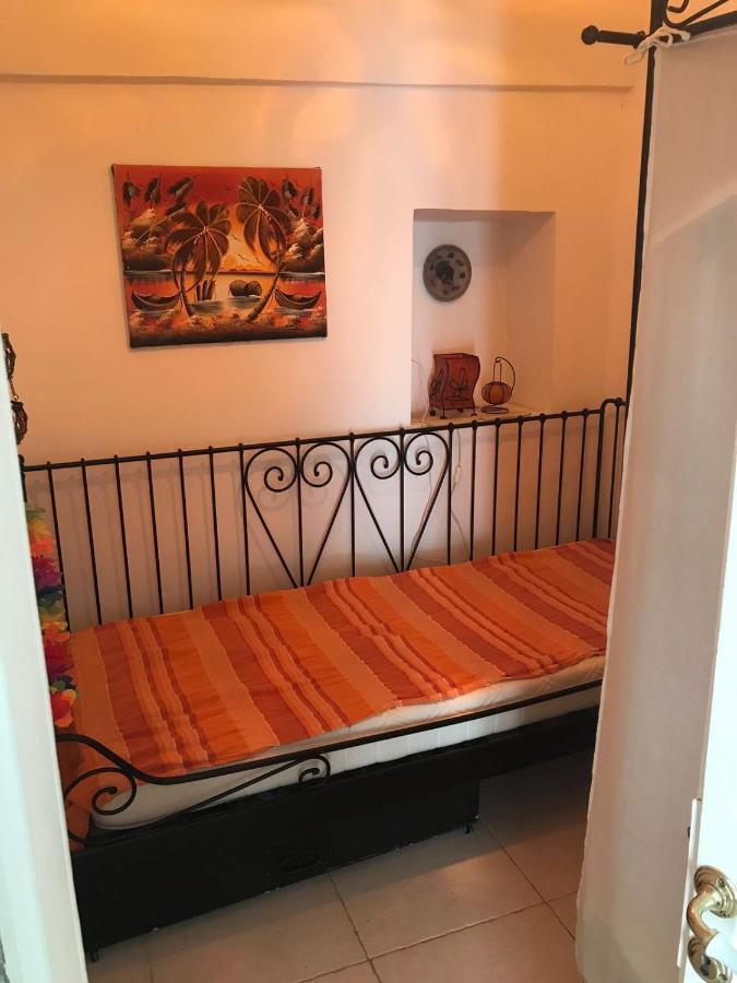 Vico Anglani Guest House Ostuni Ngoại thất bức ảnh